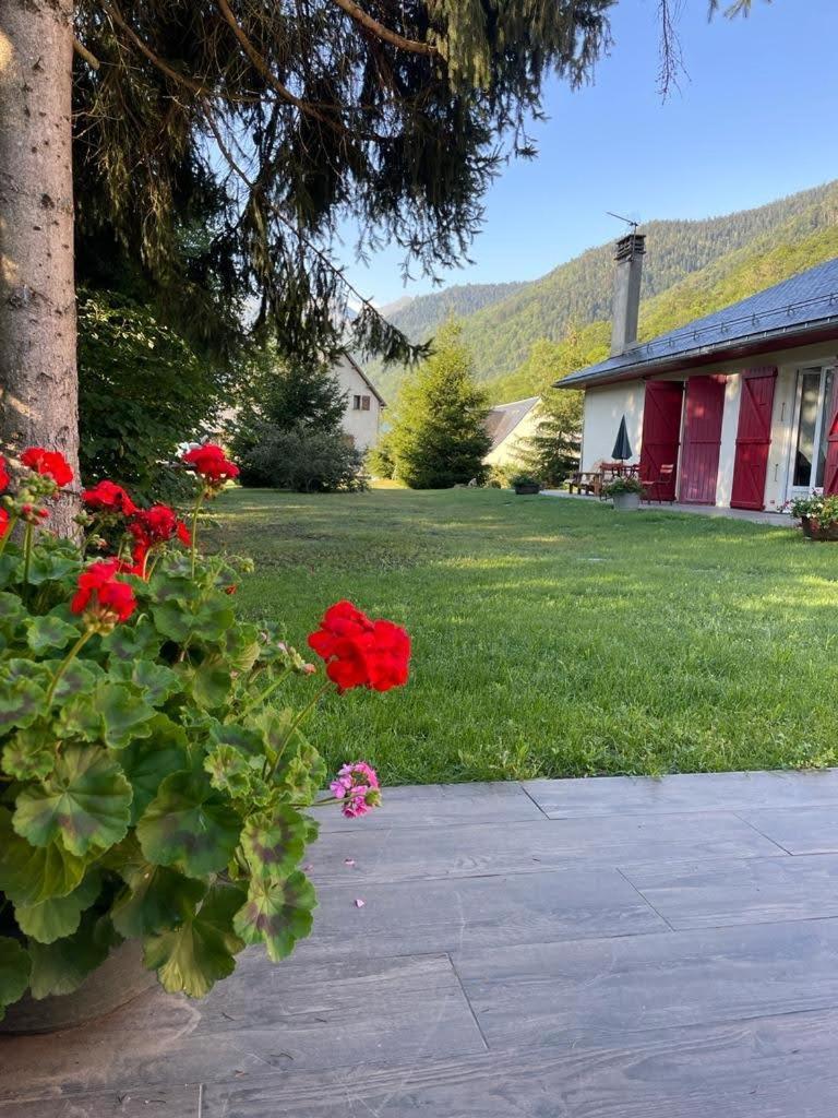 Le Relais D'Avajan Bed and Breakfast Buitenkant foto